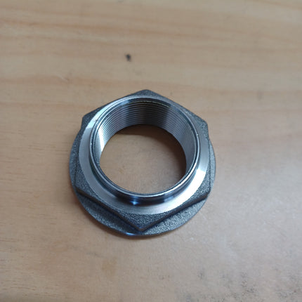 REAR NUT C/SHAFT-ISUZU