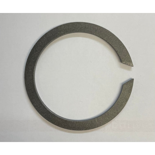 Circlip Rear- Auxiliary Drive Gear - RR